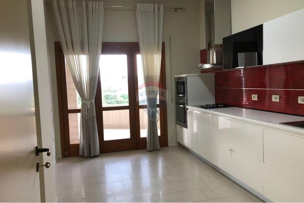 Jepet me qira apartament 3+1+2, Kopshti Zoologjik