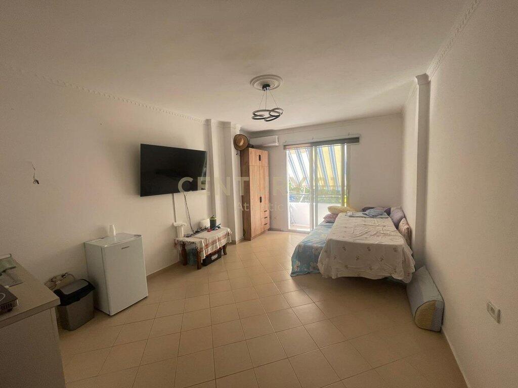 Studio apartment for Sale at Shkëmbi i Kavajës, near the Colosseum