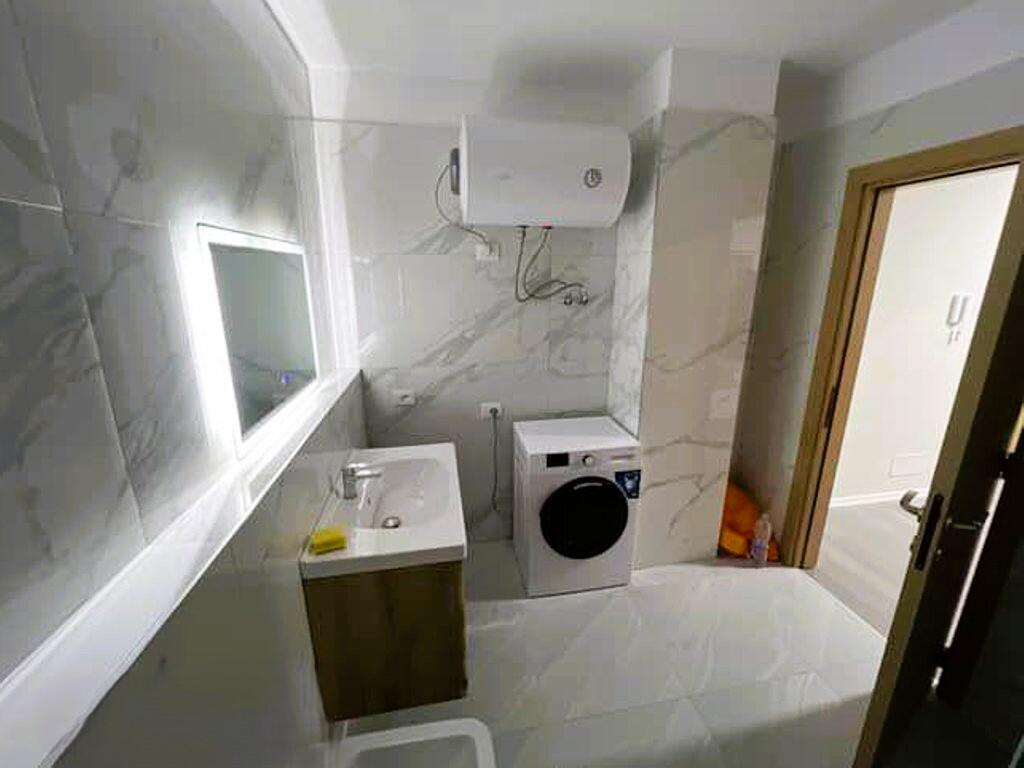 Japim me qira Apartament 1+1 te 5 Maji 450 € /Muaj