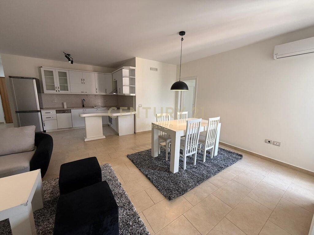 APARTAMENT 2+1 ME QIRA PRANE LION PARK, TIRANE! 800 € /Muaj