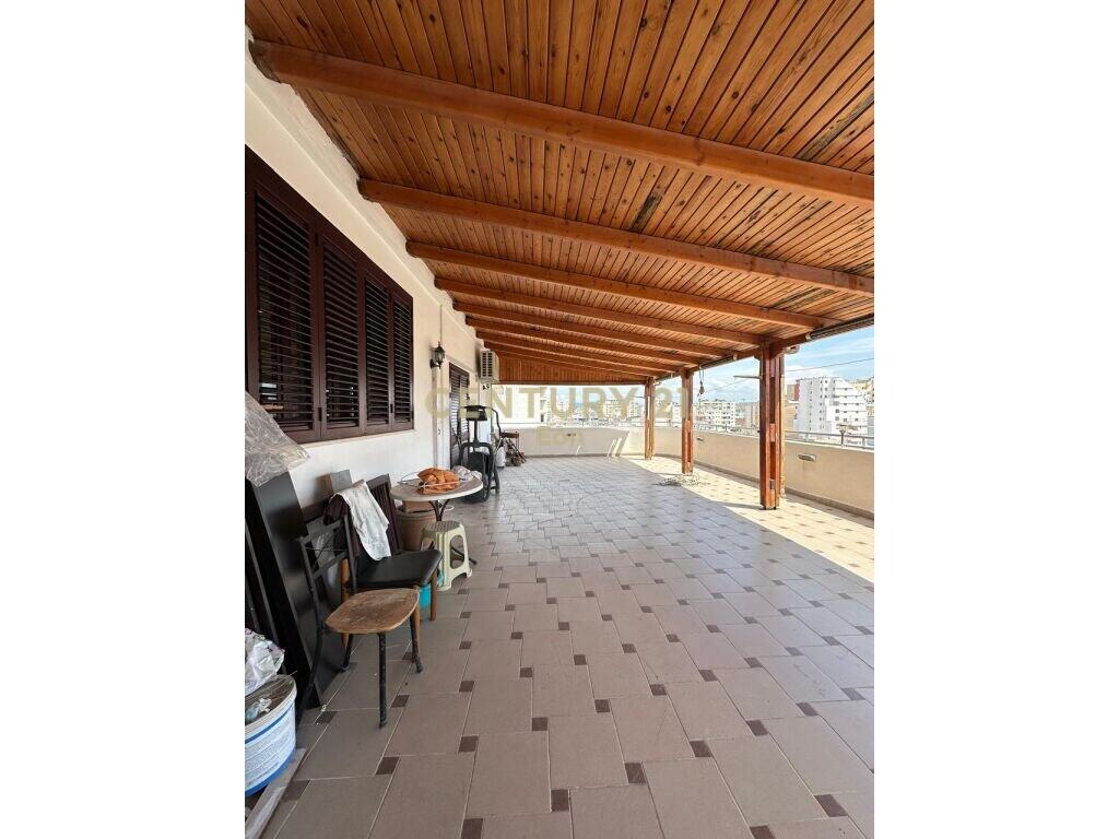FOR RENT STUDIO 2+1, NEAR THE STADIUM!