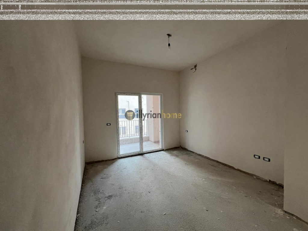 Apartment 2+1+2 Bathrooms for Sale, Laprakë, Tirana