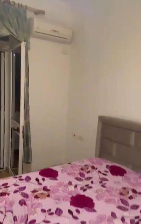 2+1 apartment for rent in Zogu Zi!