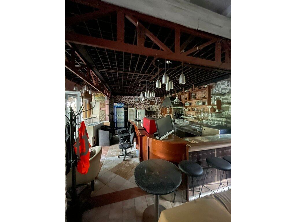 BAR-RESTAURANT FOR RENT, LOCATED AT THE SHKOZA ROUNDABOUT! €2,500 /Month