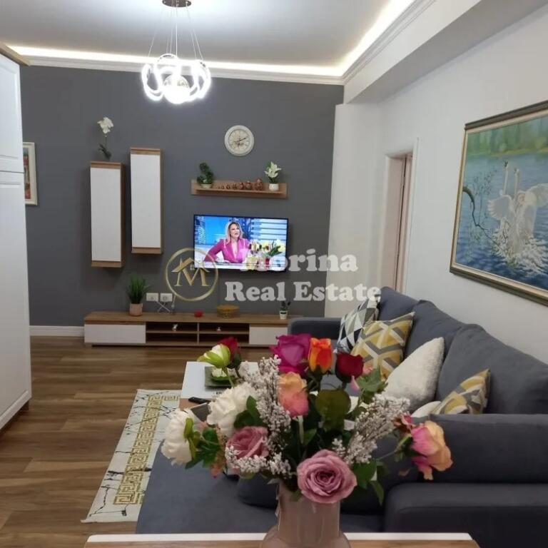 Affitto, Appartamento 1+1, nella Nuova Tirana, 800 Euro