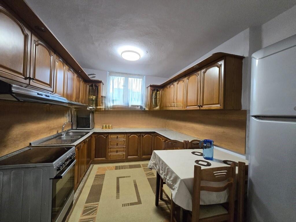 NUOVA INSERZIONE  AFFITTASI APPARTAMENTO 3+1 VICINO AL CIMITERO BAMIT! 500 € /Mese
