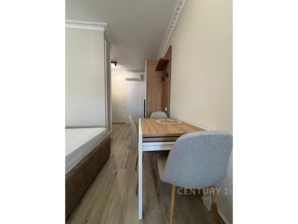 WE RENT A STUDIO AT THE FIRST STATION, BEACH!