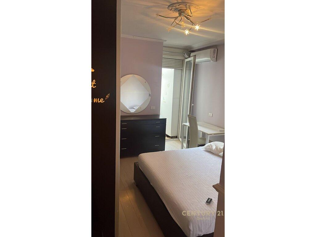 In Myslym Shyri, after the former Exhibition, a 2+1+2 apartment is for rent