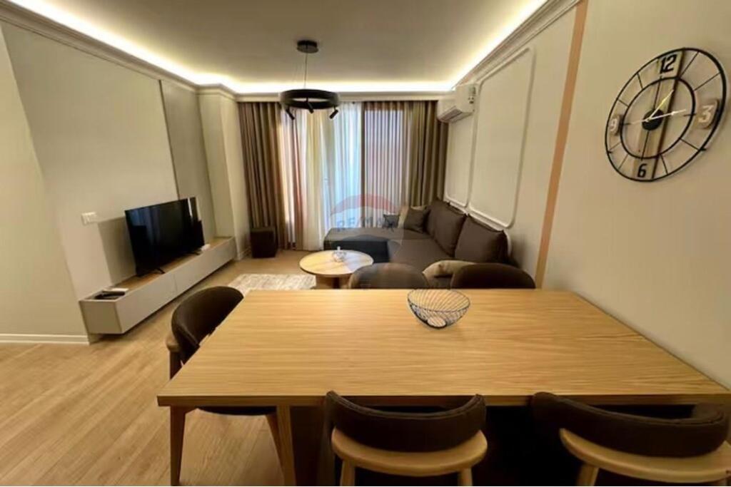 Apartament - Për Shitje - Rruga Kongresi I Manastirit, Tiranë