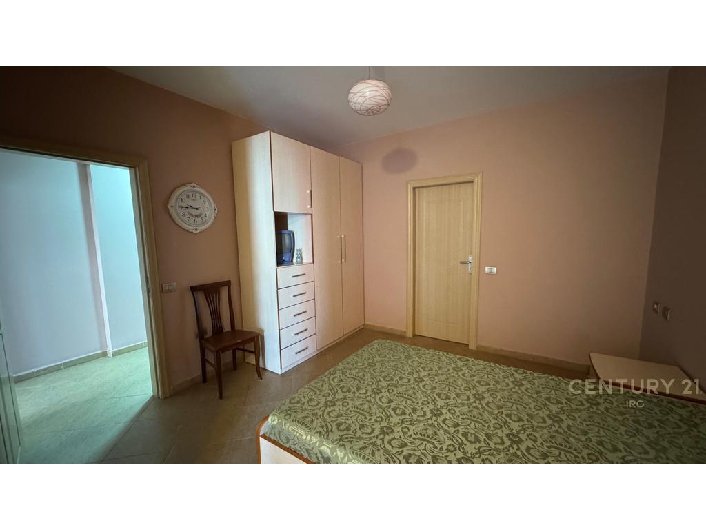 Jepet me Qira Apartament 3+1+2 ne Don Bosko !