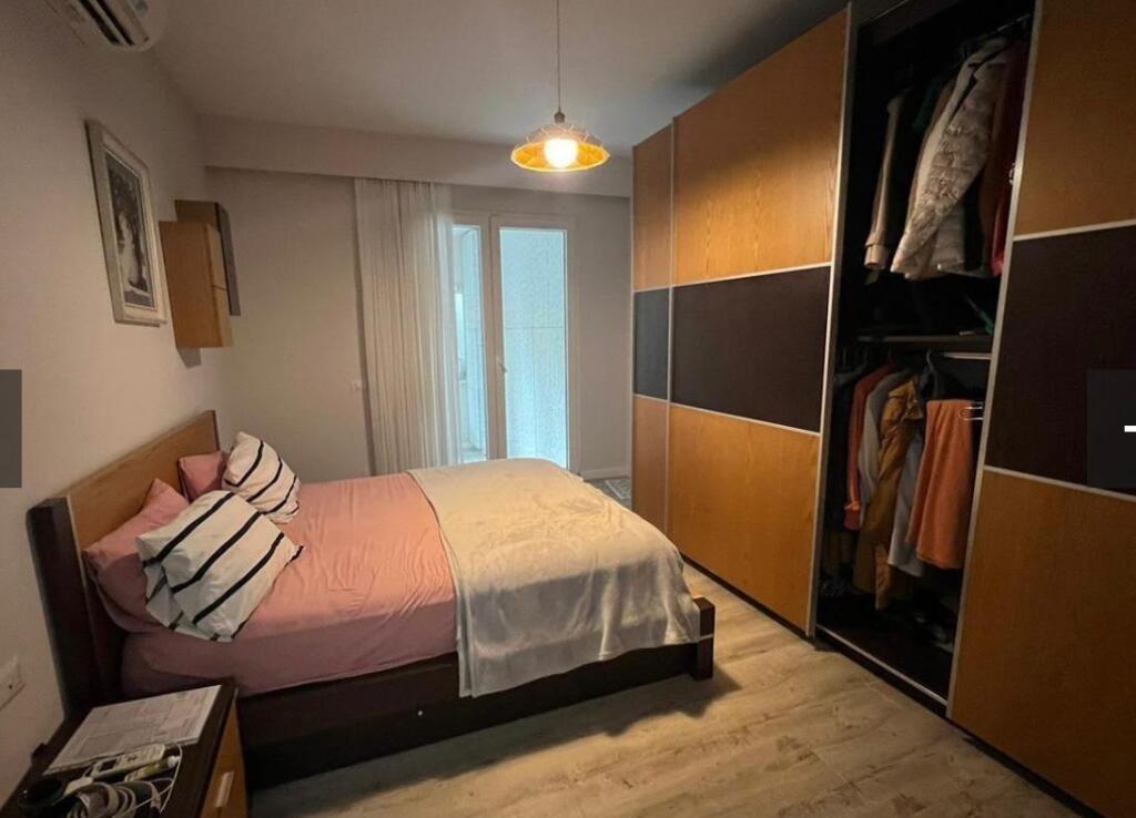 Vendesi in vendita Appartamento 2+1+2 + Studio con Veranda – Lago Secco