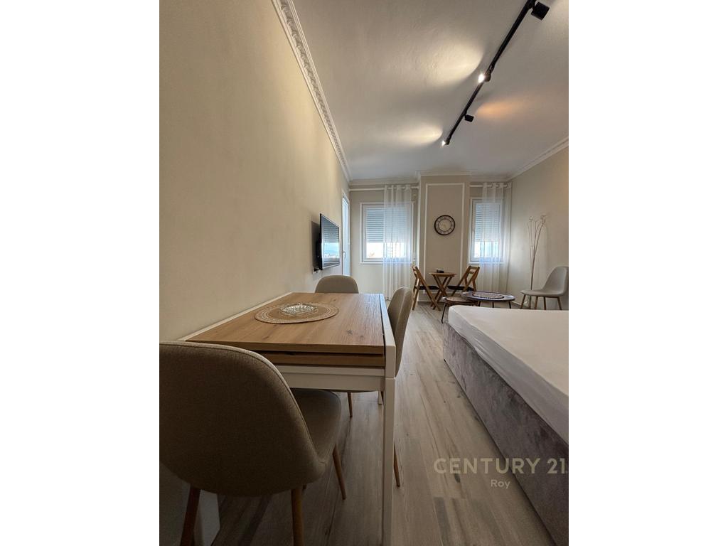 WE RENT A STUDIO AT THE FIRST STATION, BEACH!