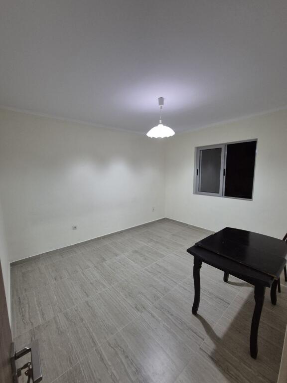 Apartament për qera 1+1 - Rruga Elbasanit