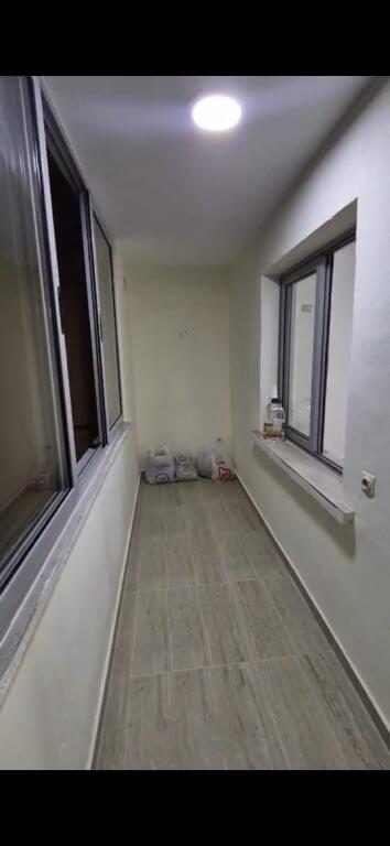 APARTAMENT ME QERA 1+1 ALI DEMI  40.000 LEKE