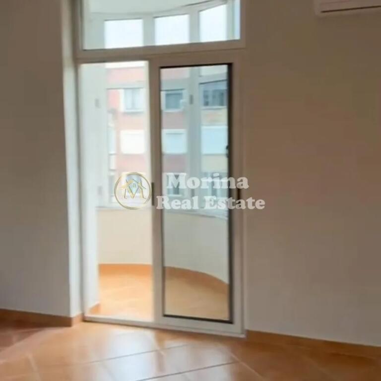 Affitto, Locale Commerciale, Piazza Willson, 1800 euro/mese.