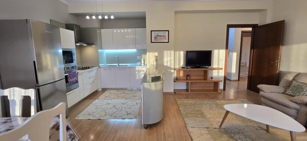 APARTMENT FOR RENT 2+1 PAZARI I RI 750 EURO