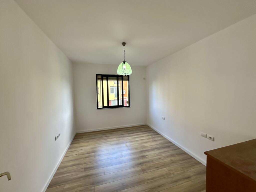 📣 VENDESI Appartamento 2+1 📍 Fusha e Aviacionit ✨  