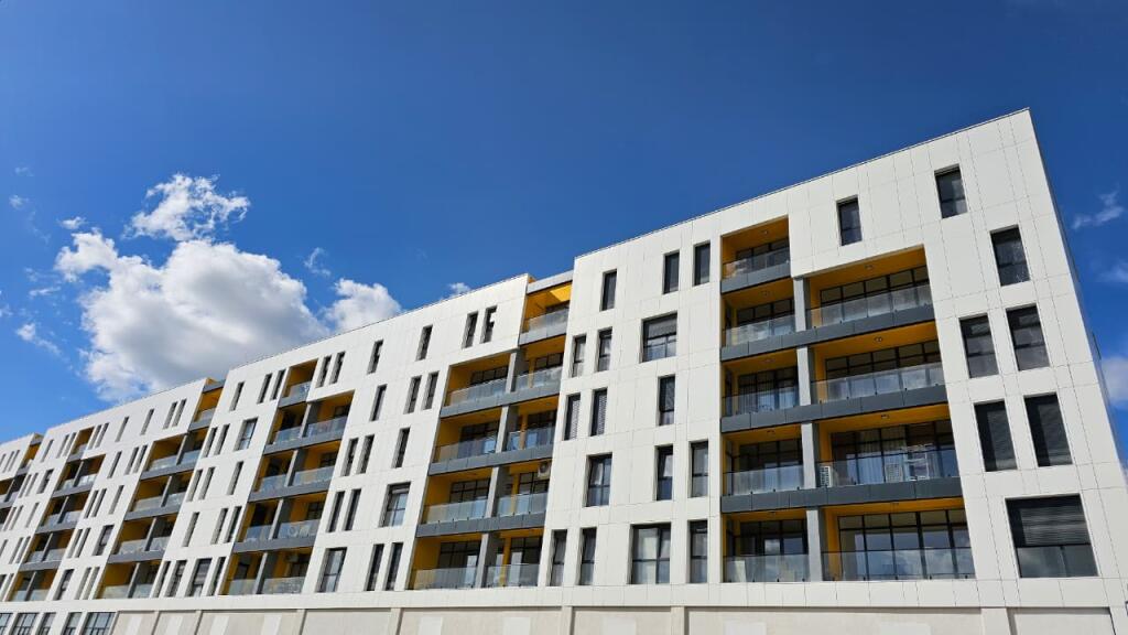 Apartament 2+1 per Shitje, Rezidenca Bermon Ndertim, prane Bulevardit te Ri dhe Unazes se Madhe!