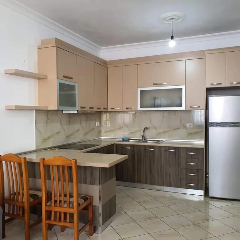 Appartamento in affitto 1+1, Vlore