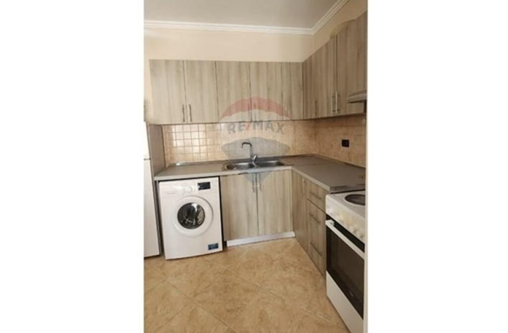 Jepet apartament 1+1 me qira ne Bllok