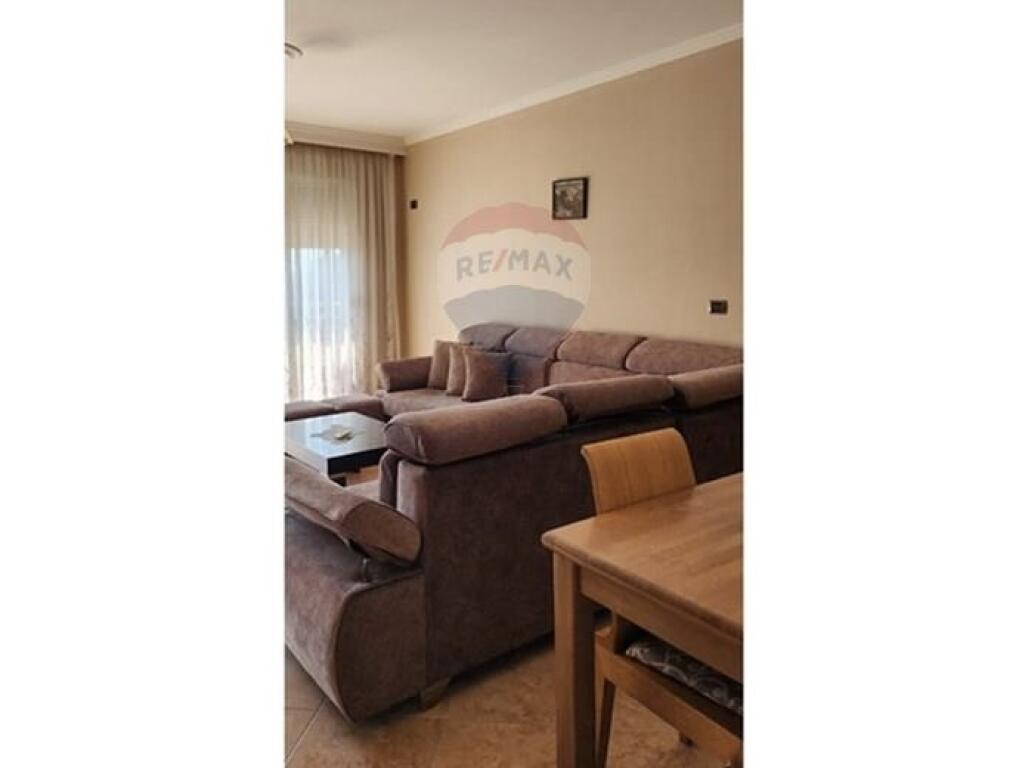 Jepet apartament 1+1 me qira ne Bllok