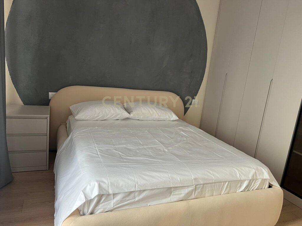 Apartament 1+1+post parkimi me qira në Rrugën Jordan Misja 750 € /Muaj