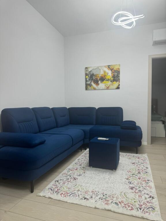 Apartament 1+1 me qira tek River Side ne Astir