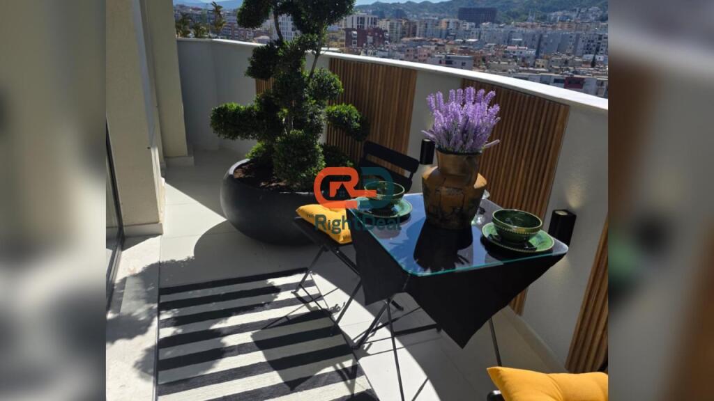 Ne Vasil Shanto ,Shitet Super Apartament 1+1 Me Super Planimetri Dhe Totalisht I Investuar!