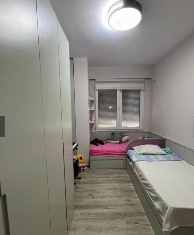 Vendesi in vendita Appartamento 2+1+2 + Studio con Veranda – Lago Secco