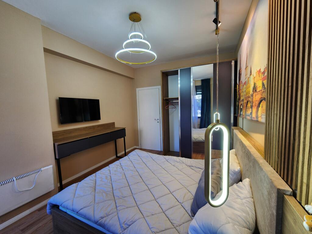 I am selling the apartment near the police in Durres