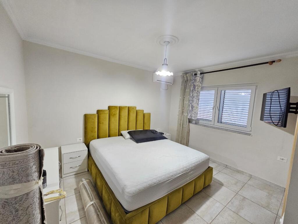 Apartament Me Qera 2+1 Tek rruga elbasanit