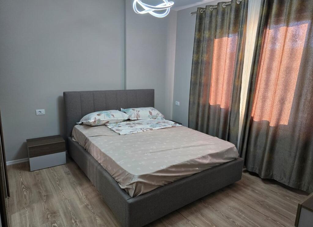 Apartament 2+1 me qira – Rezidenca Univers City, pranë QTU 500 € /Muaj
