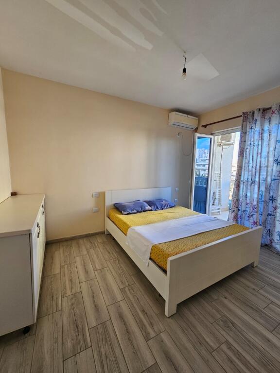 🏡 Apartment 1+1 in the first line, with street view, very well furnished!