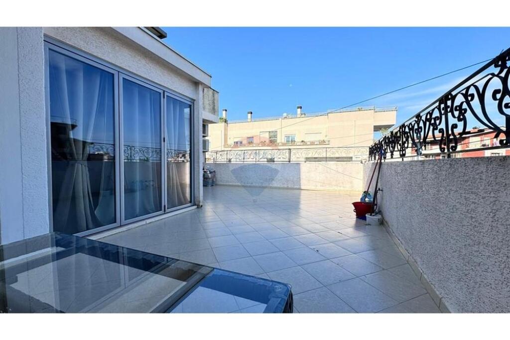 Apartament - Për Shitje - Rruga Sotir Caci, Tiranë