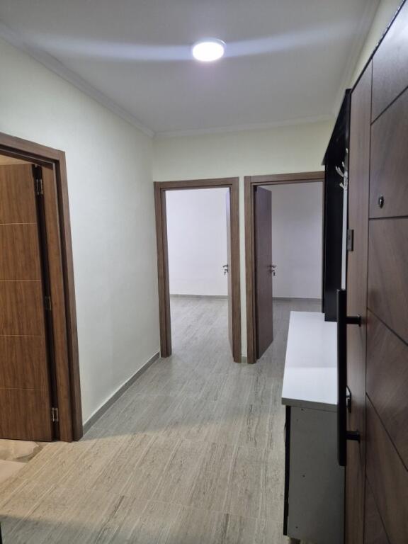 APPARTAMENTO IN AFFITTO 1+1 VUOTO, Scuola 1 MAGGIO Mercato Elettrico