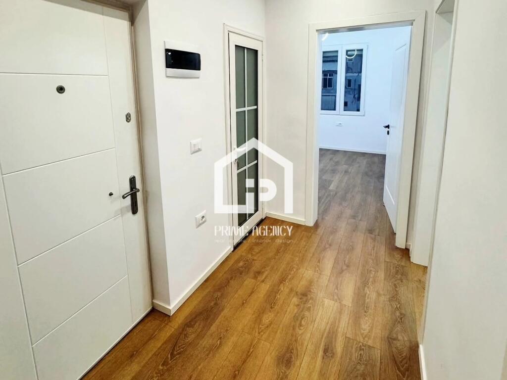 IN AFFITTO: Appartamento 2+1+ 2/ Zona: Myslym Shyri