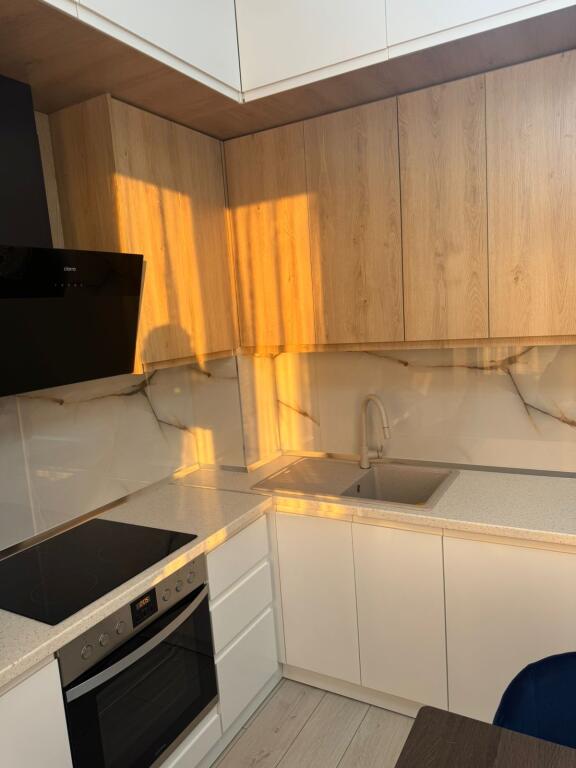 Apartament 1+1 me qira tek River Side ne Astir