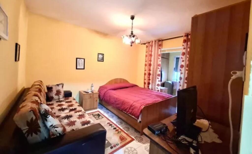In vendita 2+1+cucina separata📍Brryli/ Di fronte al Nuovo Maternità (70 m2) Edificio esistente (2° piano) 130.000 eu