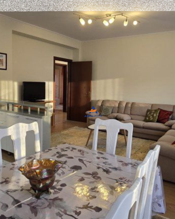 AFFITTASI APPARTAMENTO 2+1+2 BALCONI "PIAZZA AVNI RUSTEMI, PAZARI I RI" 750 EURO