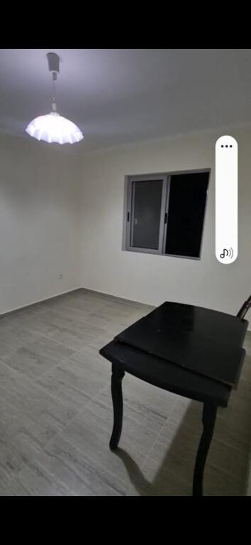 APARTAMENT ME QERA 1+1 ALI DEMI  40.000 LEKE