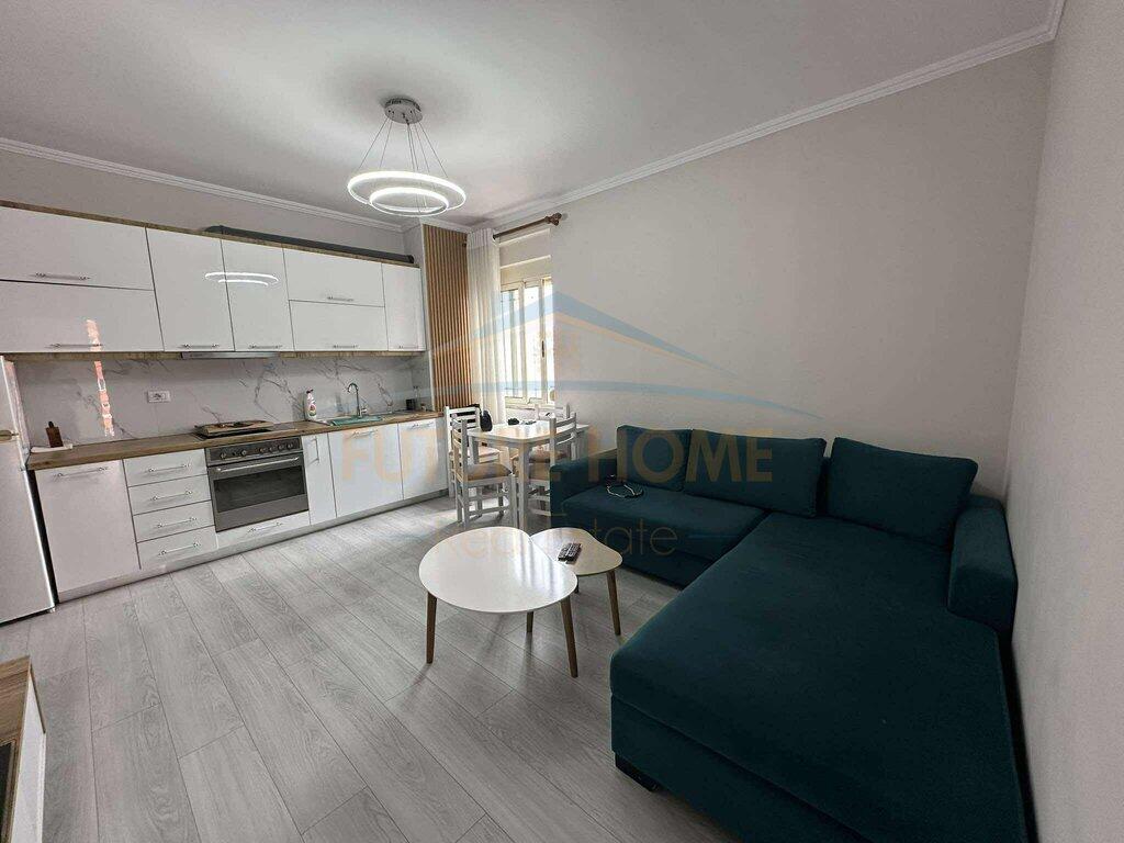 Jepet apartament me qera 2+1 ne Yzberisht