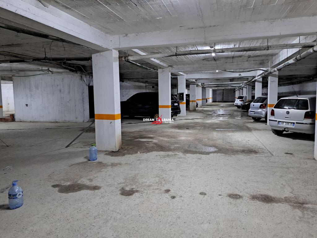 Warehouse for rent on Don Bosko street near Vizion Plus in Tirana (ID 4281152)