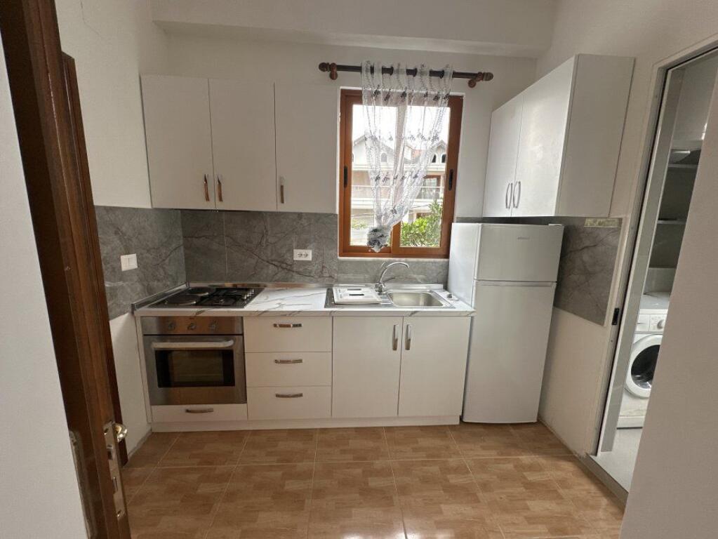 APARTMENT FOR RENT DON BOSKO 450 EURO