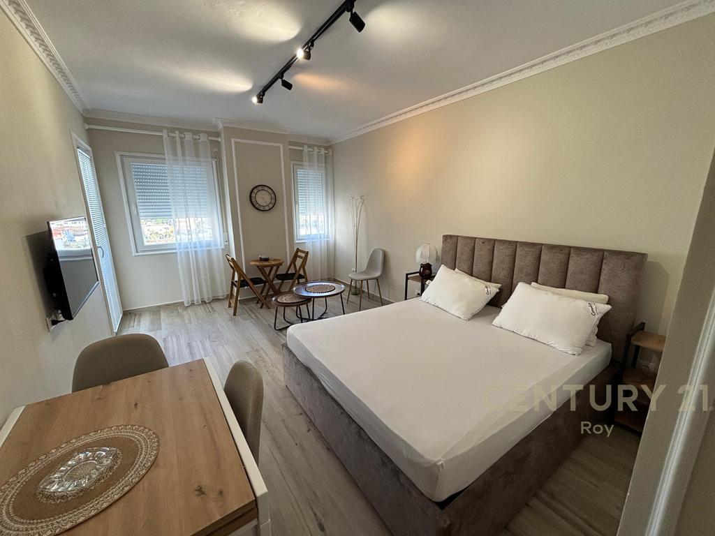 WE RENT A STUDIO AT THE FIRST STATION, BEACH!