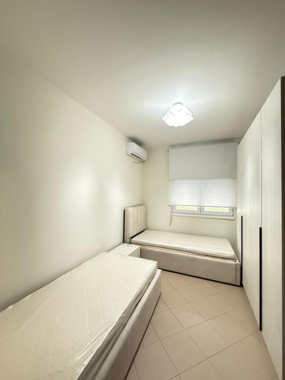 Apartment for rent 2+1+2 Kompleksi Kontakt, 21 Dhjetori