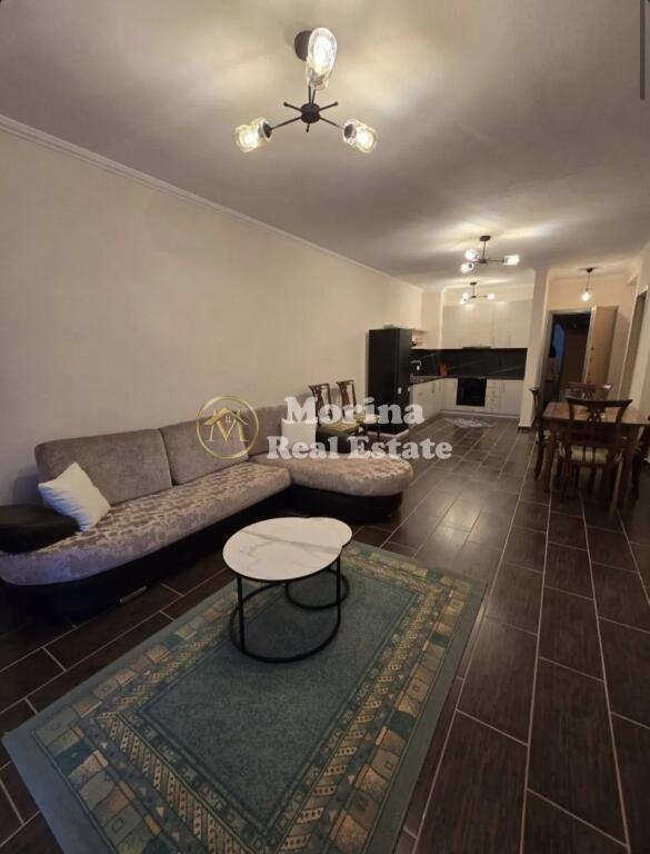 Qera, Apartament 2+1, Yzberisht , 500 Euro/Muaj