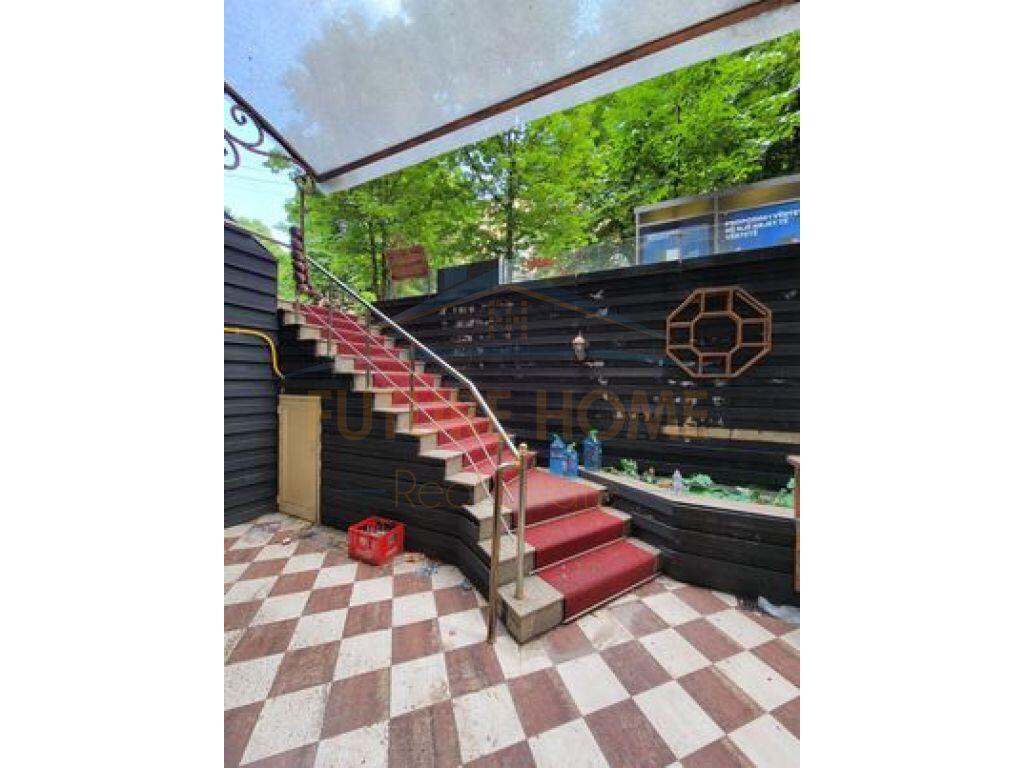 For sale, Premises, Bllok near LSI, Tirana