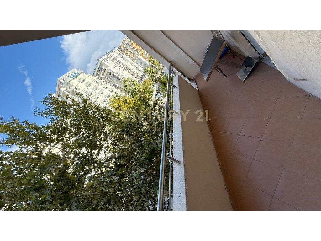 Apartment 2+1 for Rent at the Beach, Red Wheel 300 € /Month
