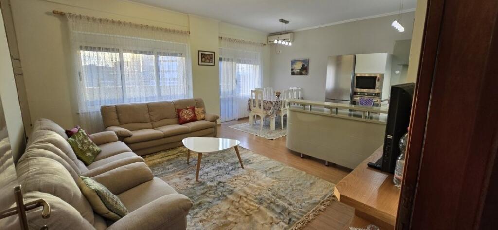APARTMENT 2+1+2 FOR RENT, Pazari ri
