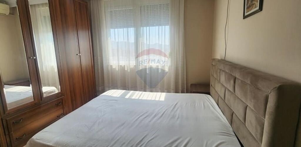 Jepet apartament 1+1 me qira ne Bllok
